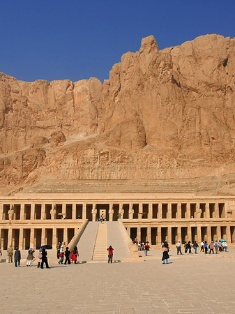 Eingang zu Tempel der Hatschepsut - Landesinnere (Luxor)