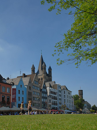 Foto Groß St Martin hinter Fischmarkt