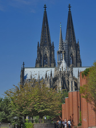 Steinmauer zum Kölner Dom Foto 