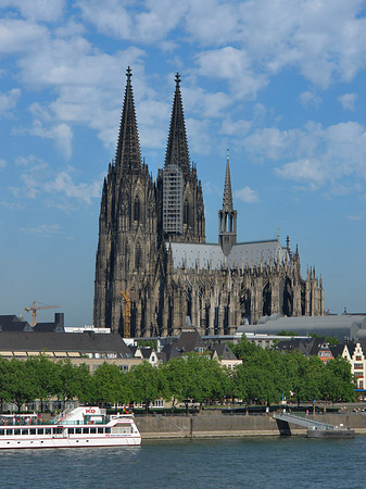 Südostseite des Kölner Doms Foto 