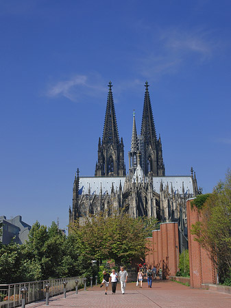 Fotos Touristen auf dem Weg zum Kölner Dom | Köln