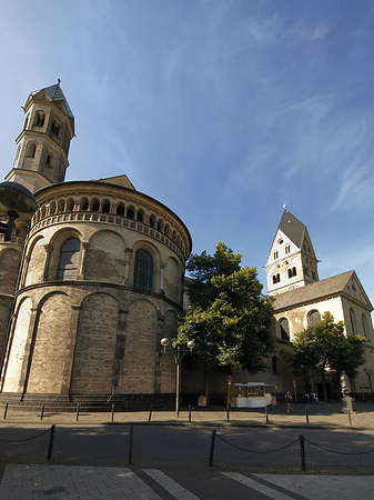 Seitentürme und Westturm der St Aposteln - Nordrhein-Westfalen (Köln)