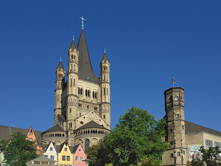 Stapelhaus vor Groß St.Martin Fotos