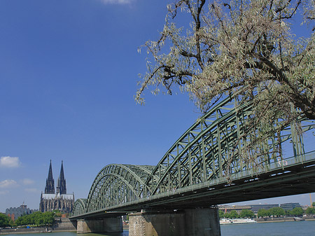 Fotos Hohenzollernbrücke am Kölner Dom