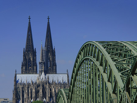 Foto Hohenzollernbrücke beim Kölner Dom - Köln