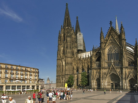 Kölner Dom mit Domhotel - Nordrhein-Westfalen (Köln)