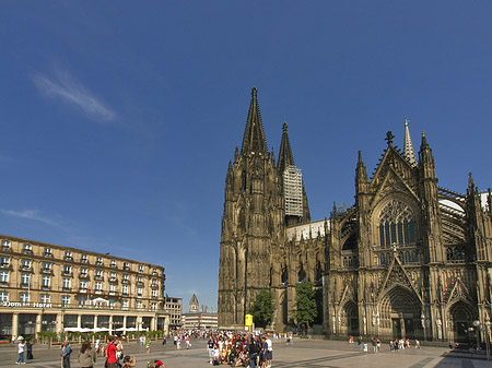 Kölner Dom mit Domhotel - Nordrhein-Westfalen (Köln)