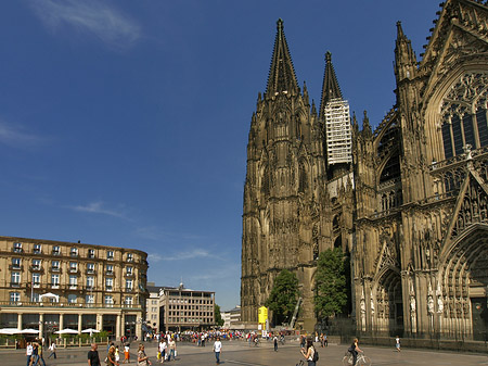 Kölner Dom mit Domhotel - Nordrhein-Westfalen (Köln)