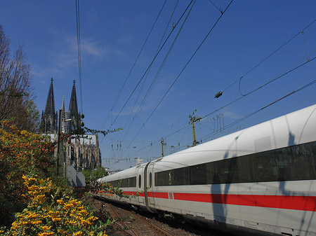 Fotos Kölner Dom mit ICE | Köln