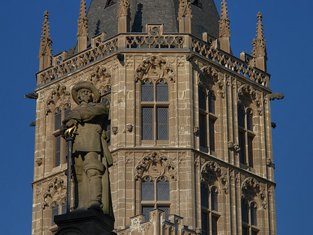 Platzjabeck vor dem Rathausturm - Nordrhein-Westfalen (Köln)