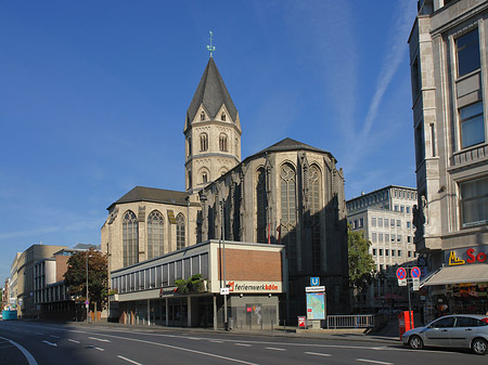 St Andreas mit Komödienstraße und Häusern - Nordrhein-Westfalen (Köln)