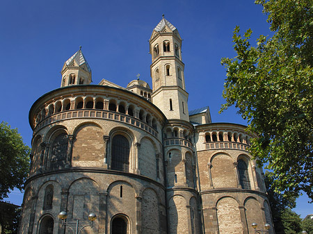 Fotos Seitentürme und Westturm der St Aposteln | Köln