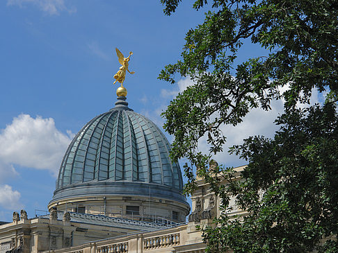 Hochschule für bildende Künste - Sachsen (Dresden)